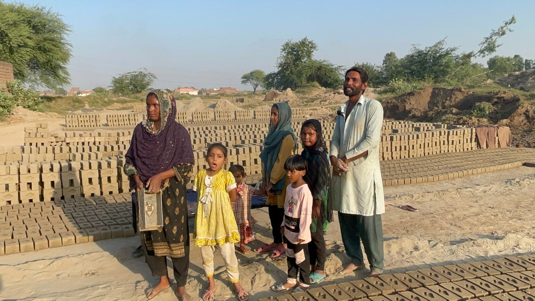 Asif and his family at the Sheikhupura brick kiln